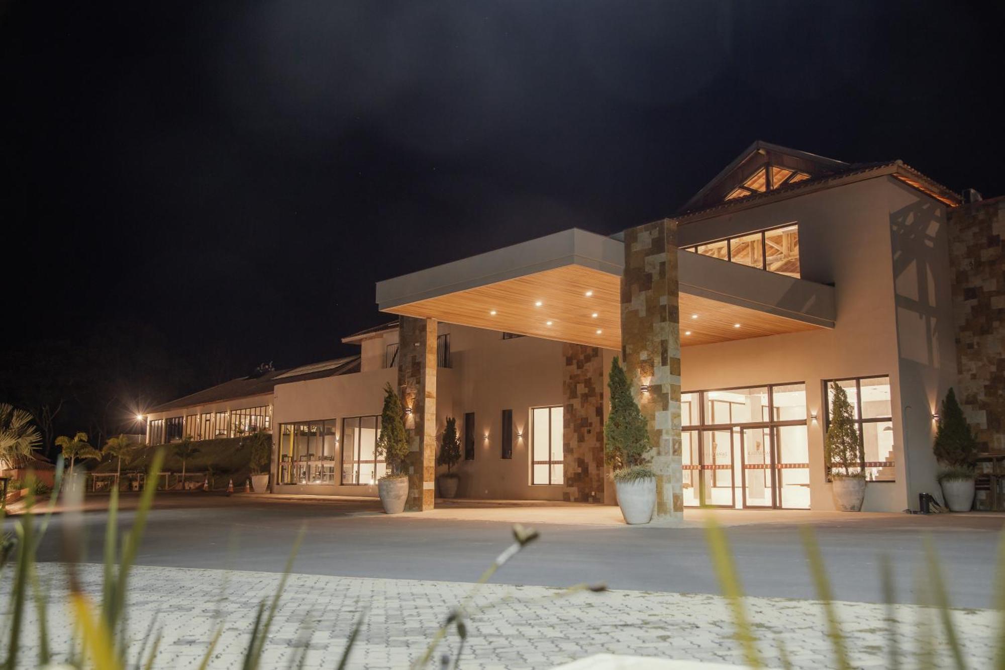 Hotel Chales Capitanias Águas de Lindóia المظهر الخارجي الصورة